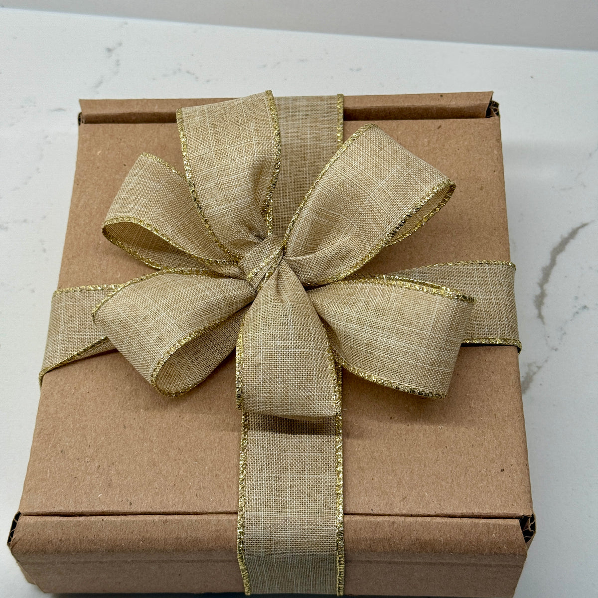 TruFlavor Signature Gift – Kraft Box, Ribbon & Dried Flowers