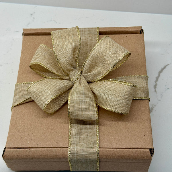 TruFlavor Signature Gift – Kraft Box, Ribbon & Dried Flowers